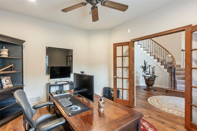 LOCATION & ACREAGE in desirable BRIDLEWOOD FARMS in the popular - photo 8