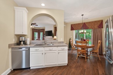 Exceptional value in the Hollies neighborhood at Bay Creek. This - photo 12