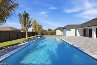 IMPROVED PRICE! - ready to move in Brand-New Luxury Home with - photo 1