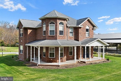With a generous Price Adjustment, this beautiful custom-built - photo 3
