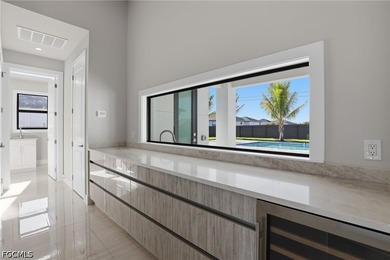 IMPROVED PRICE! - ready to move in Brand-New Luxury Home with - photo 10