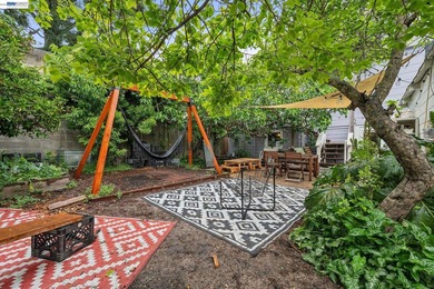 Surrounded by an abundant orchard, this sunny Bay Area Edwardian - photo 46