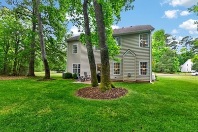 Exceptional value in the Hollies neighborhood at Bay Creek. This - photo 46
