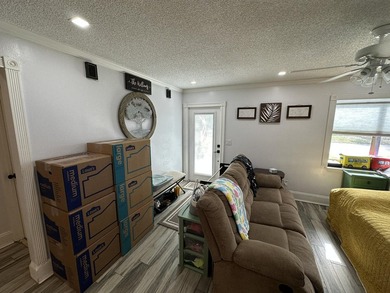 Charming 2-bedroom, 2-bath home in Port St. Lucie! This property - photo 8