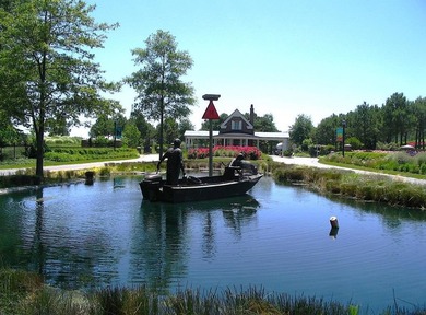 Exceptional value in the Hollies neighborhood at Bay Creek. This - photo 50
