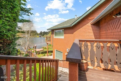 Hidden Cove Beckons - a rare 5 bedroom lakefront sanctuary where - photo 60