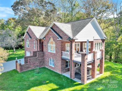 Lake Home For Sale in Statesville, North Carolina