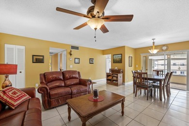 Move-in ready 2-bedroom, fully furnished residence offering a - photo 8