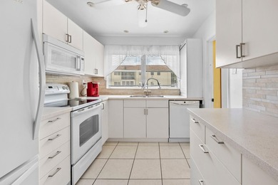 Move-in ready 2-bedroom, fully furnished residence offering a - photo 10
