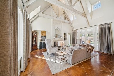 Experience sophisticated, fully furnished urban living on five - photo 10