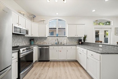 SELLER OFFERS $25K IN CONCESSIONS! Welcome to 15 Pearl Cove, a - photo 16