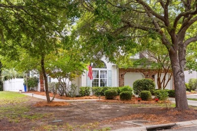 Welcome to 1282 Fenwick Plantation Road, a beautifully designed - photo 3
