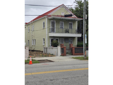 Seize a truly exceptional investment opportunity with this - photo 2