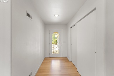 Perched above the valley where the North and South Umpqua Rivers