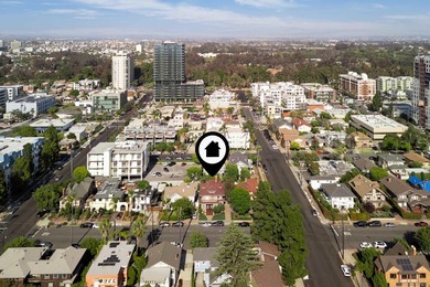 Exquisite 1912 Historic Craftsman estate in the heart of Bankers - photo 4