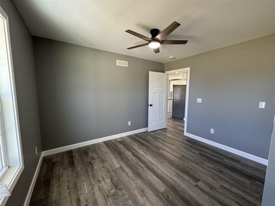Brand new construction just minutes from Barren River Lake. This - photo 12