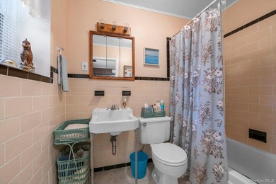 Welcome to 97 Fordham Street! Nestled in the heart of the - photo 15