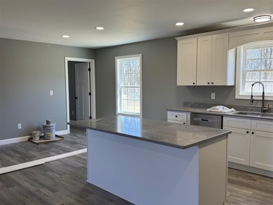 Brand new construction just minutes from Barren River Lake. This - photo 18