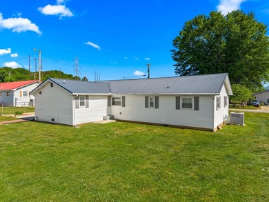 Welcome to 240 Coffman Rd in Bean Station, TN -- a rare - photo 36