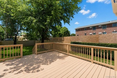 Welcome to this beautifully renovated, move-in-ready 2-family - photo 39
