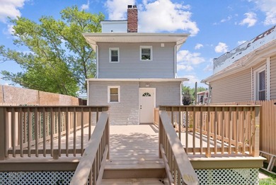 Welcome to this beautifully renovated, move-in-ready 2-family - photo 41