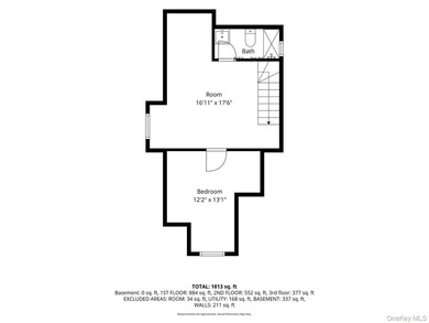 Welcome to this beautifully renovated, move-in-ready 2-family - photo 48