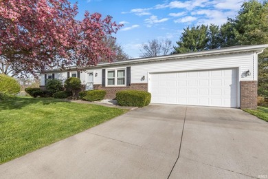 Well maintained home located in a quiet cul-de-sac setting - photo 3