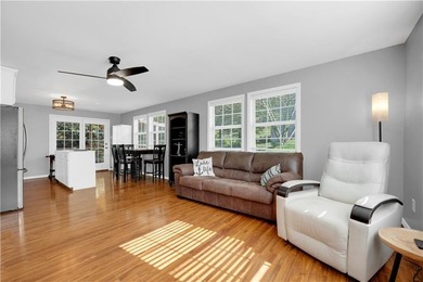 Welcome to your Lake of the Ozarks retreat! This fully updated 2 - photo 3