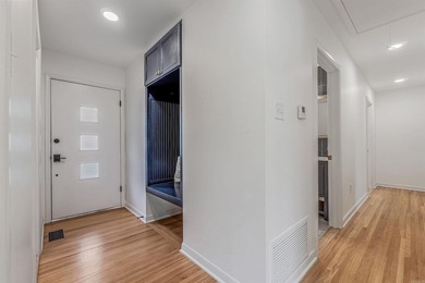 Welcome to this beautifully updated 5-bedroom, 3-bath - photo 4