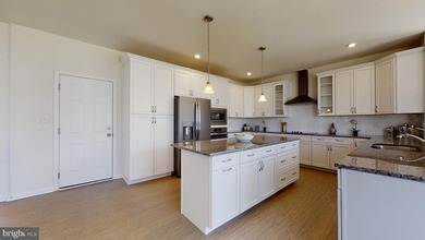 The Charleston Grand has been tweaked to perfection. The large - photo 11