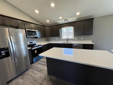 Brand new construction just minutes from Barren River Lake. This - photo 12
