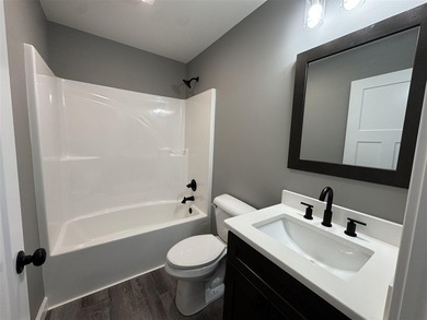 Brand new construction just minutes from Barren River Lake. This - photo 15