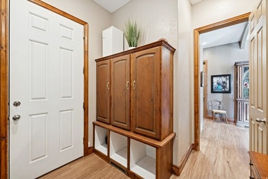 Price Improvement! Welcome to this spacious rambler ideally - photo 24