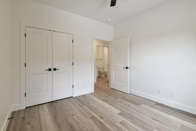 Perfect for those wanting to enjoy single level living with 4 - photo 27