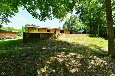 Tucked away on a quiet lot that COMBINES a spacious lawn with a - photo 37