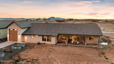 A dream property for the car enthusiast, toy collector, or RV - photo 41