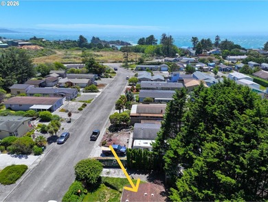 OCEAN PEAK, WALK-TO-THE-BEACH Coastal Retreat on .19 Acres - photo 2