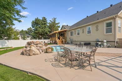 Price Improvement! Welcome to this spacious rambler ideally - photo 52