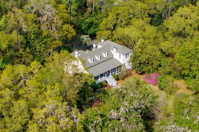 Discover one of Historic Summerville's most treasured residences - photo 5