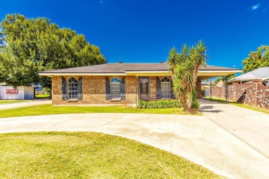 Lake Home For Sale in Morgan City, Louisiana
