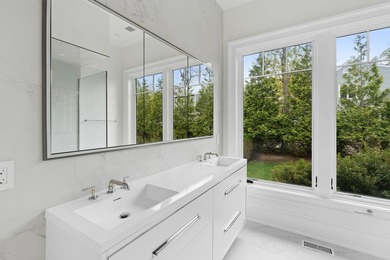 A newly built, traditional cedar-shake estate with pond and bay - photo 13