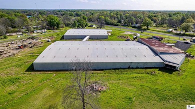 Great location with tons of potential right in the heart of Oak - photo 4