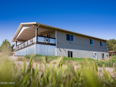 Get out that ''Dream Check List'' of yours as this 4 bed/3 - photo 6