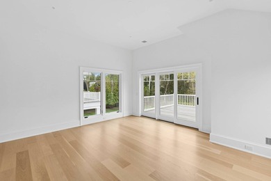 A newly built, traditional cedar-shake estate with pond and bay - photo 17