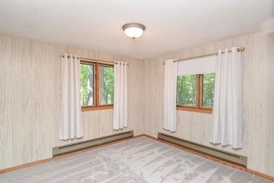 Welcome to his adorable updated rambler that feels like the - photo 21