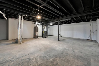 Come see this beautifully updated 3-bedroom, 2.5-bath home - photo 24