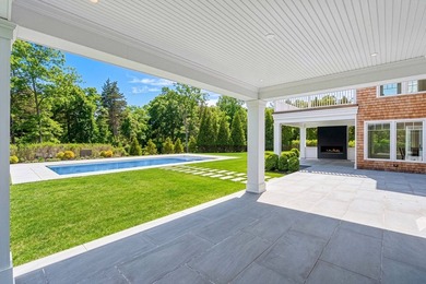 A newly built, traditional cedar-shake estate with pond and bay - photo 34