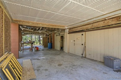 Architecturally distinctive cedar-sided post-and-beam home - photo 38