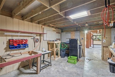 Architecturally distinctive cedar-sided post-and-beam home - photo 41
