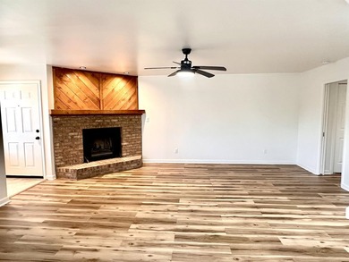 Welcome to this charming condominium located at 4210 Pinehurst - photo 3